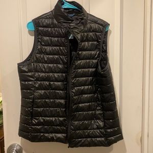 NWT Primary Black Puffer Vest